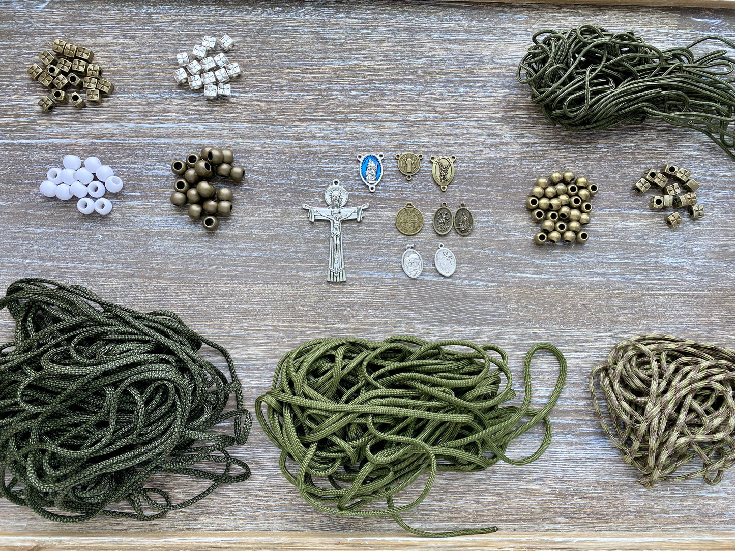 Custom Handmade Paracord Rosary - by Sanctus Servo