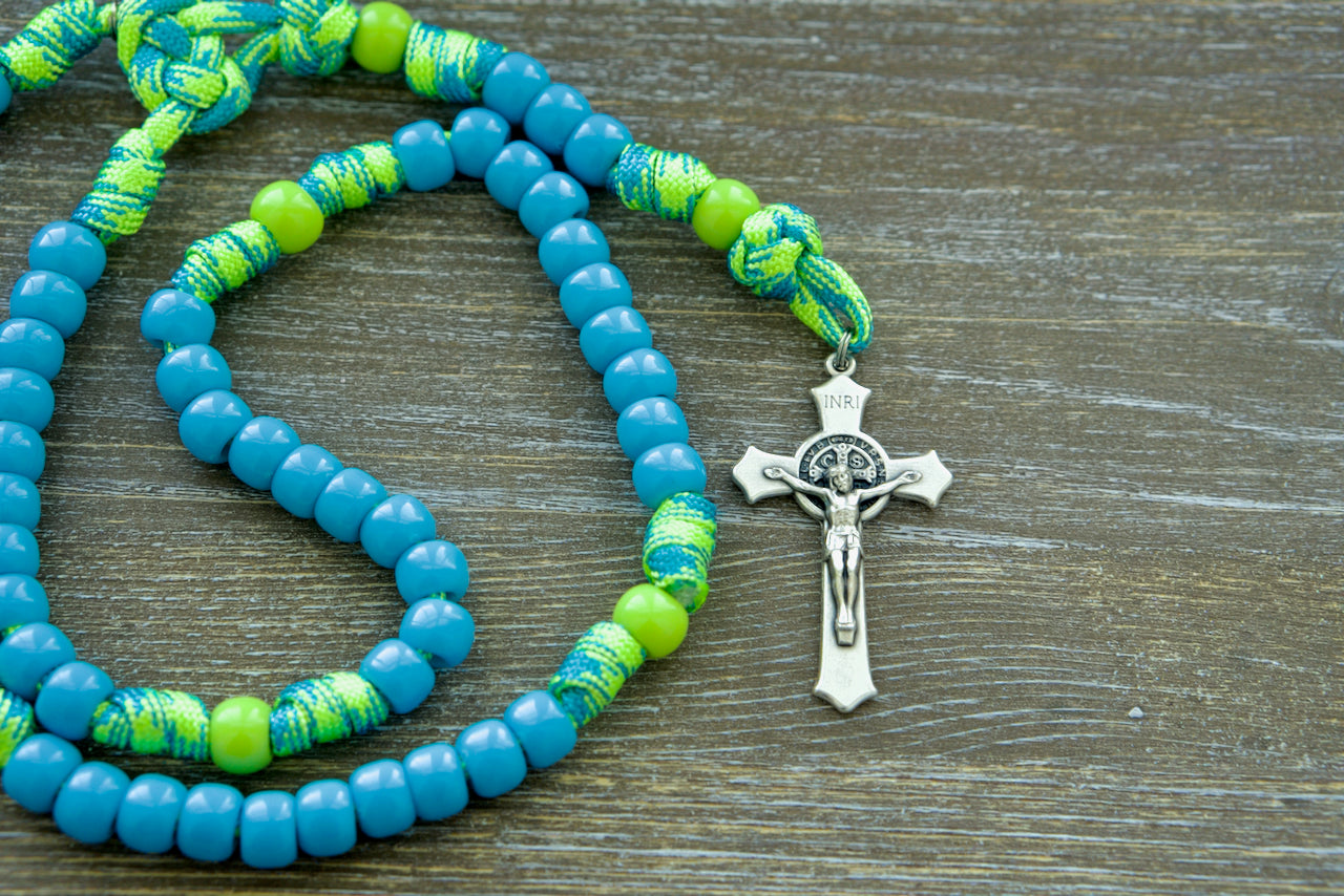 David's Slingshot - Kid's Paracord Rosary | Unbreakable Catholic Gift for Kids, Featuring Sky Blue and Lime Green Beads with St. Benedict Crucifix and Miraculous Medal.