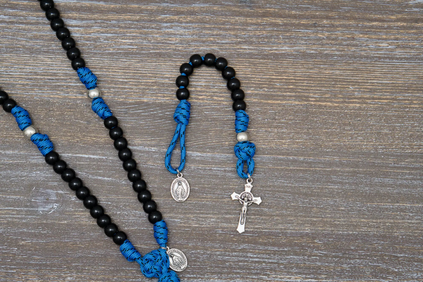 The Royal Warrior - Kid's Paracord Rosary