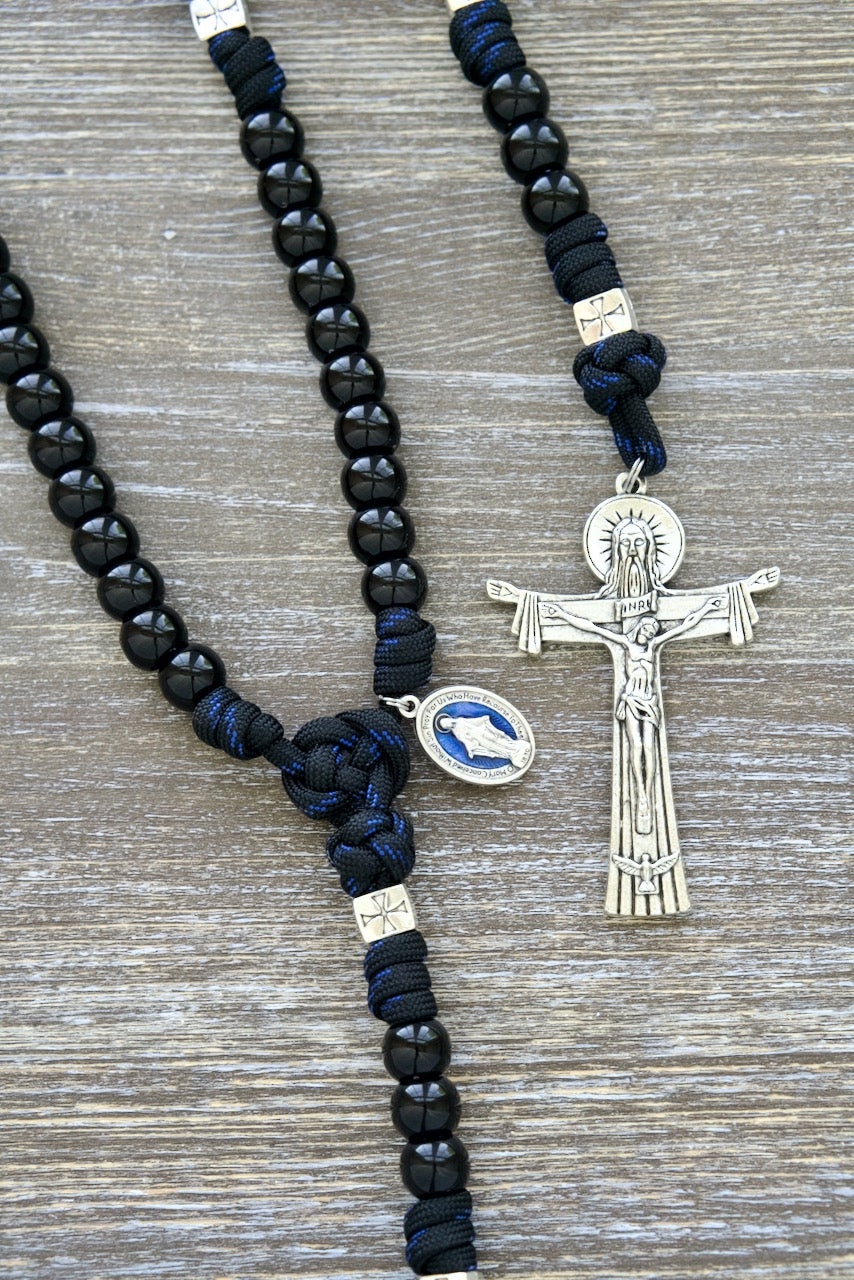 The Solemn Crusader - 5 Decade Paracord Rosary