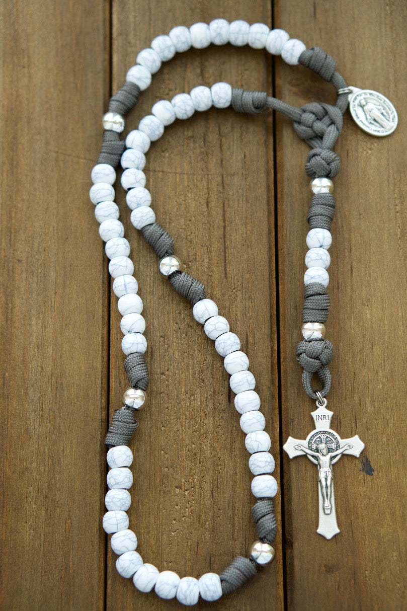 The Faithful Fortress - Kid's 5 Decade Paracord Rosary