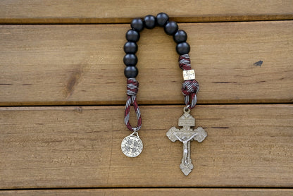 The Crusader - DEUS VULT! - Pocket Paracord Rosary: A powerful, durable paracord rosary designed for spiritual strength and battle readiness. Featuring premium materials and a sleek design for the modern Catholic warrior. Durable, unbreakable paracord rosary, perfect for Catholic gifts and devotion on-the-go!