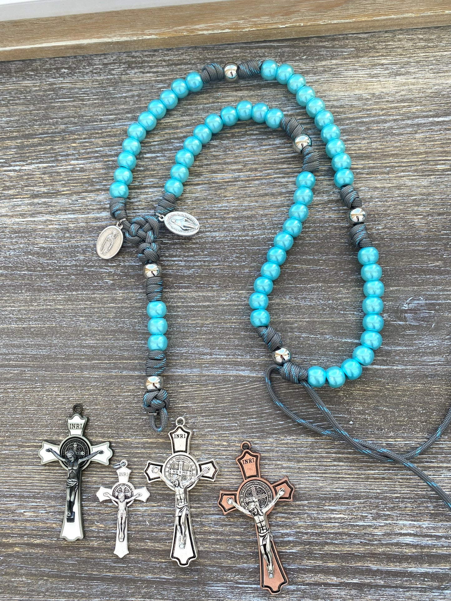 Custom Handmade Paracord Rosary - by Sanctus Servo
