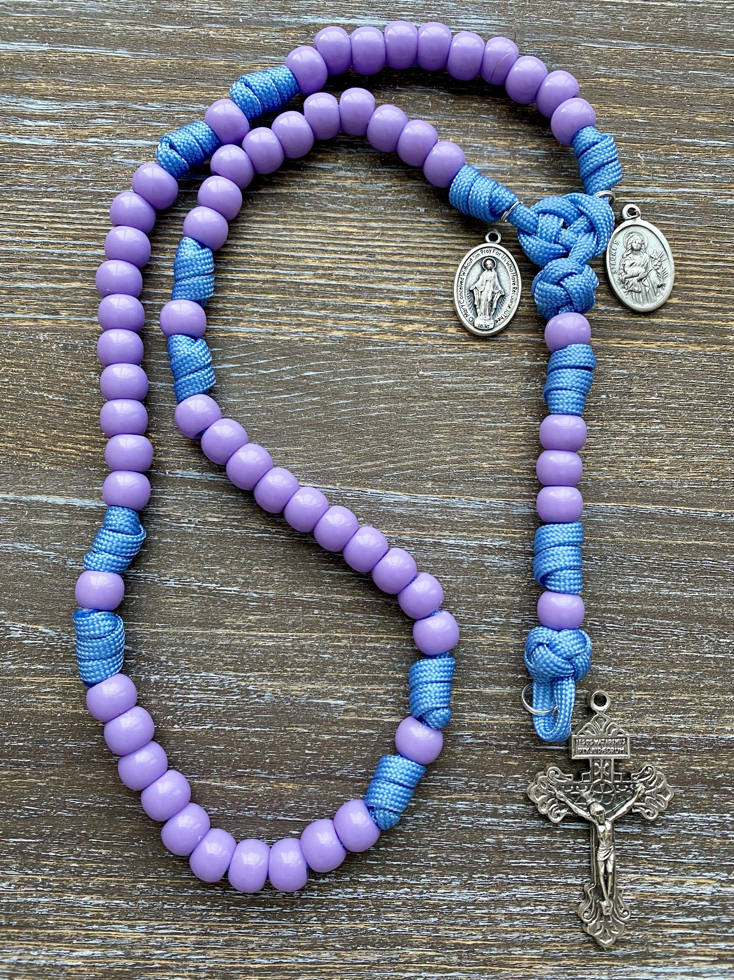 Custom Handmade Paracord Rosary - by Sanctus Servo