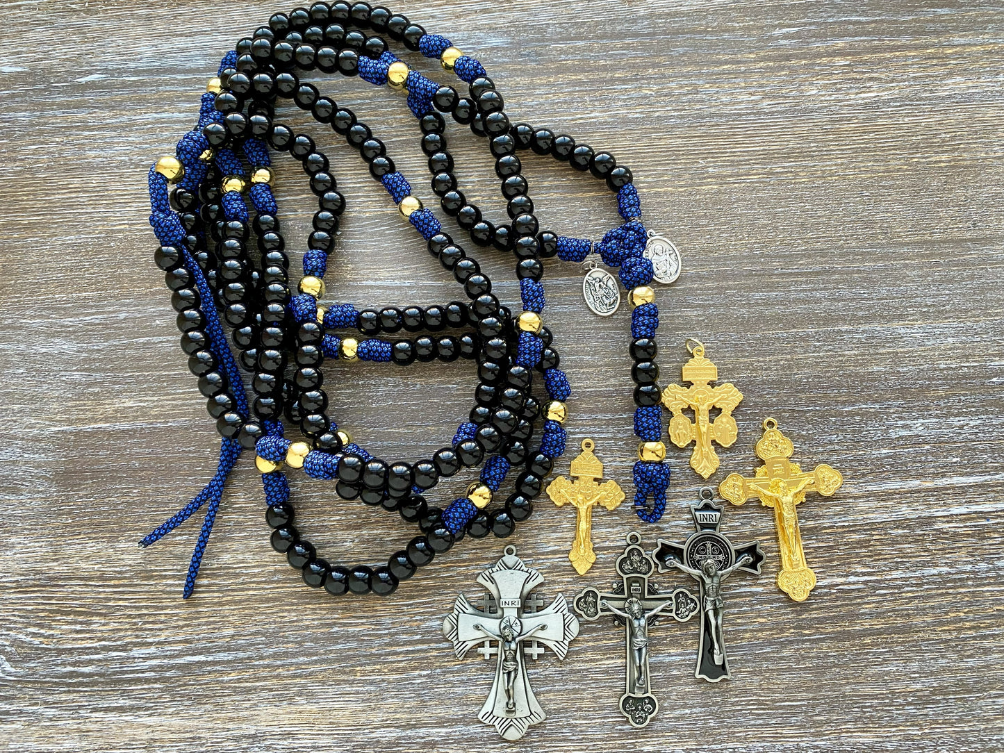 Custom Handmade Paracord Rosary - by Sanctus Servo