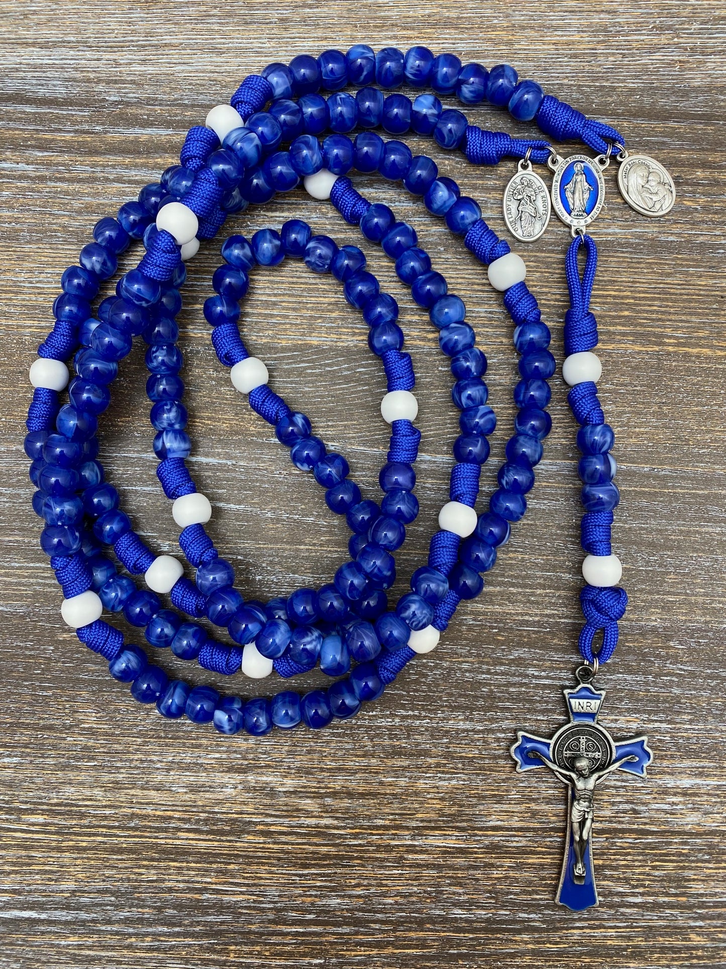 Custom Handmade Paracord Rosary - by Sanctus Servo