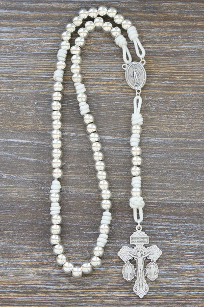 Divine Elegance premium metal paracord rosary in white with shiny silver beads and paracord 275.