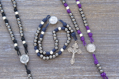 Holy Face Chaplet with maroon paracord, metal beads, and "Illumina Domine Vultum Tuum Super Nos" centerpiece, 2-inch Pardon Crucifix attached