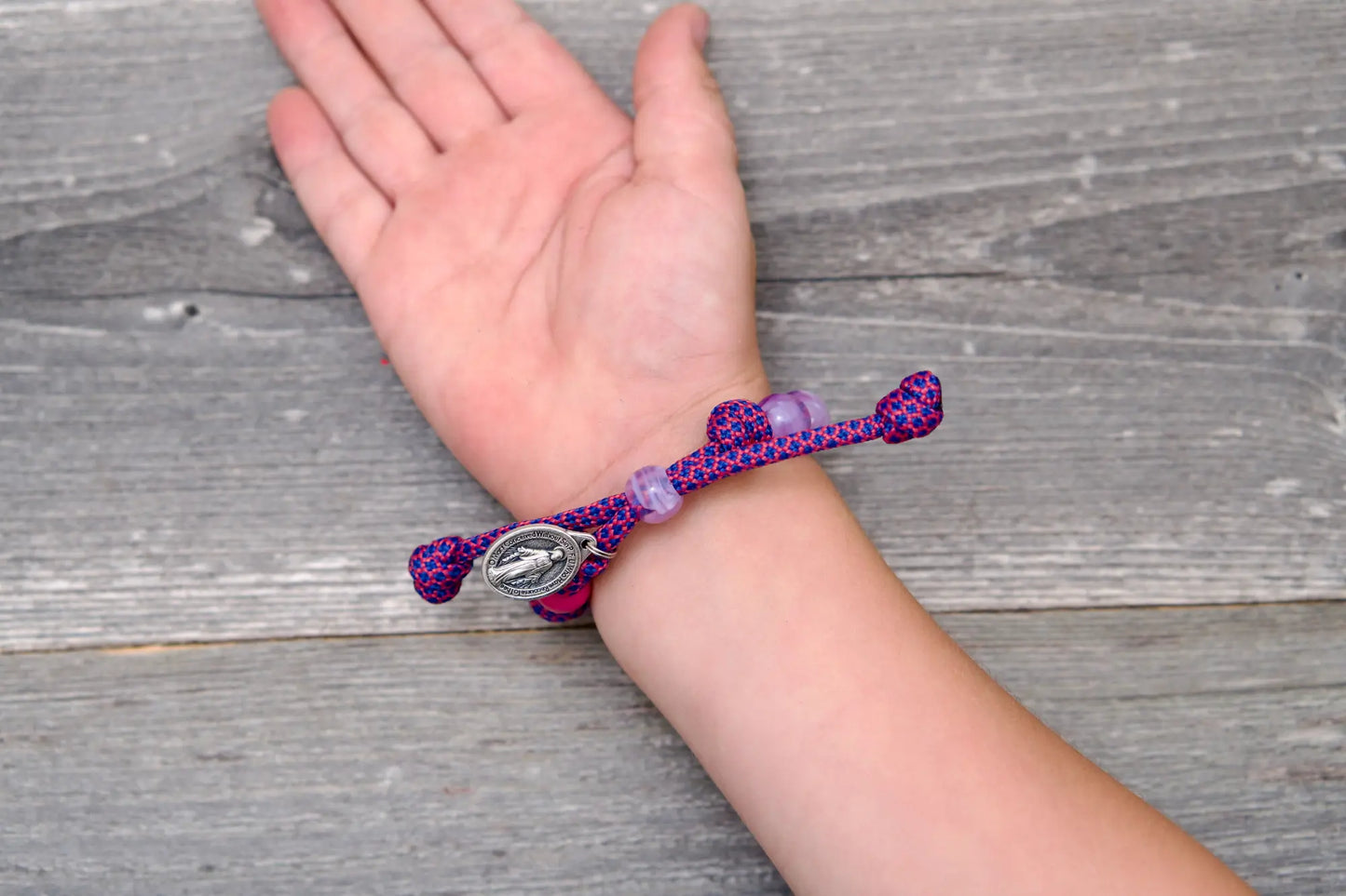 Maiden of Faith - Kid's Rosary Bracelet