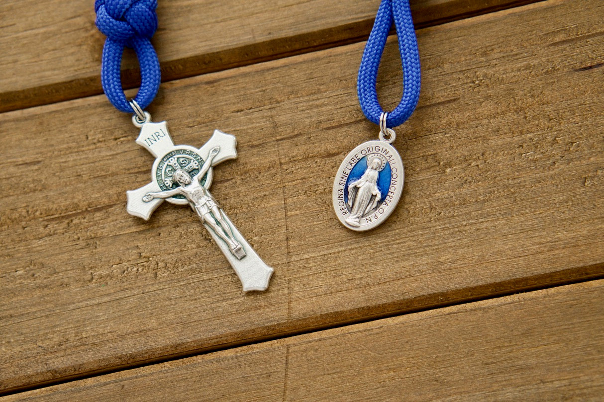 Our Lady of Miraculous Medal 1 Decade Paracord Rosary - Durable Blue & White Catholic Prayer Aid, Featuring Silver Our Father Beads, St. Benedict Crucifix, and Kid-Tested Strength