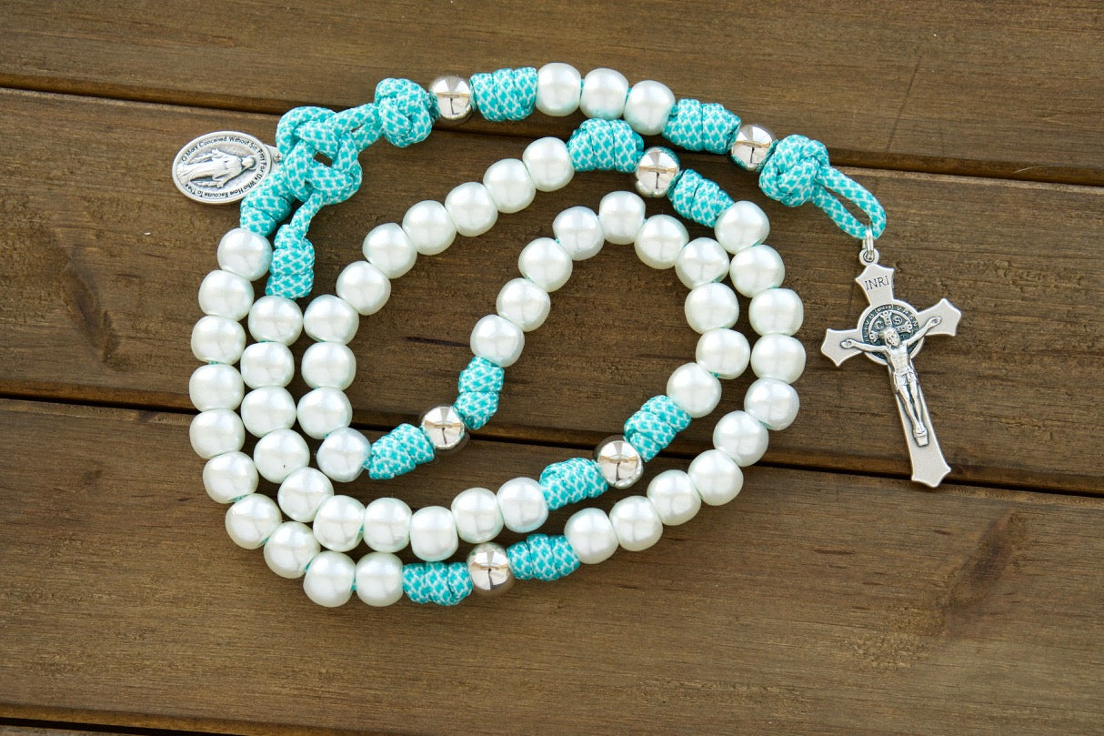 The Peaceful Waters - White, Silver, and Teal Blue - 5 Decade Rosary from Sanctus Servo: A stylish, durable, and portable rosary for modern Catholics to elevate their prayer life and conquer spiritual battles with confidence.